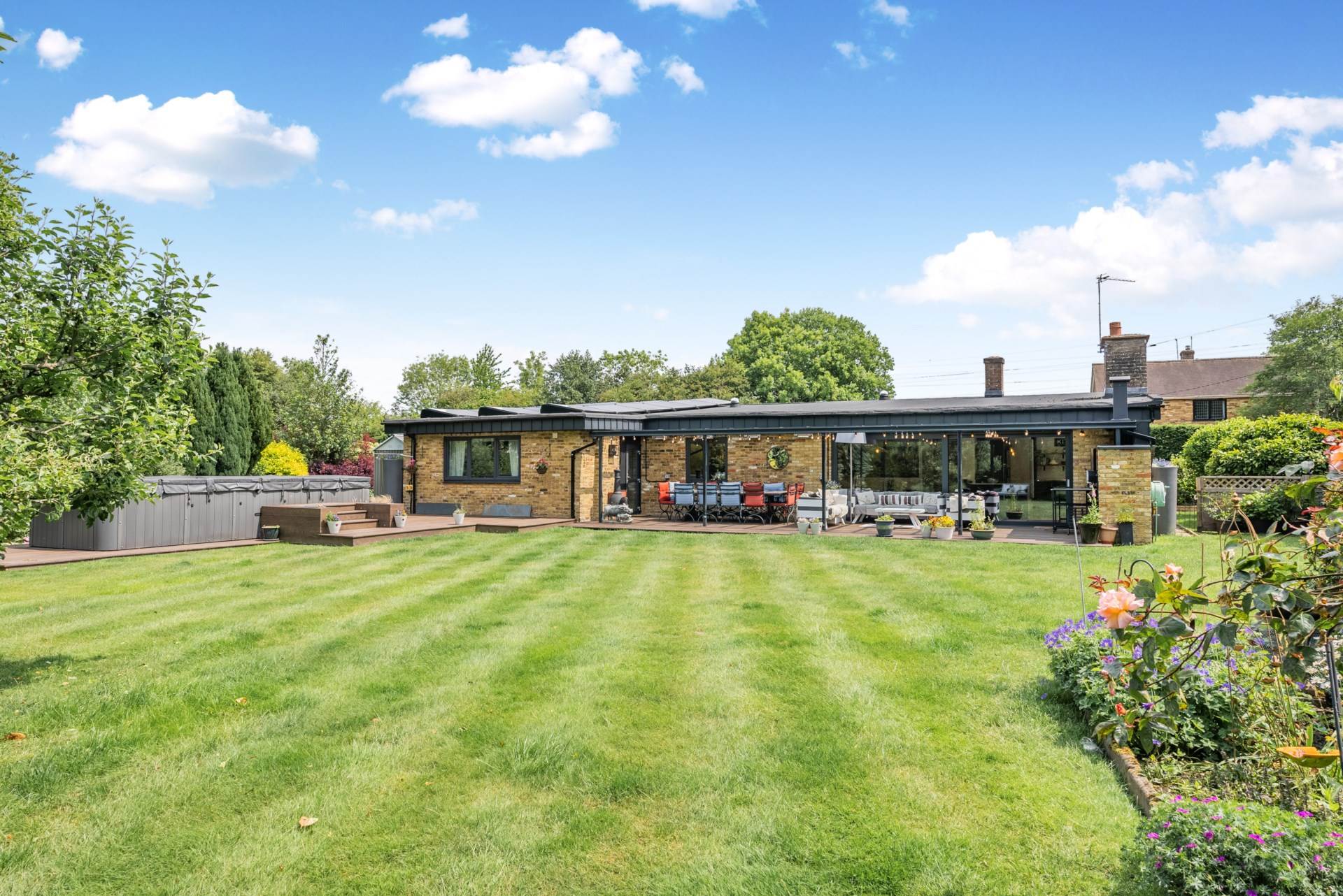 1 bedroom new flat for sale