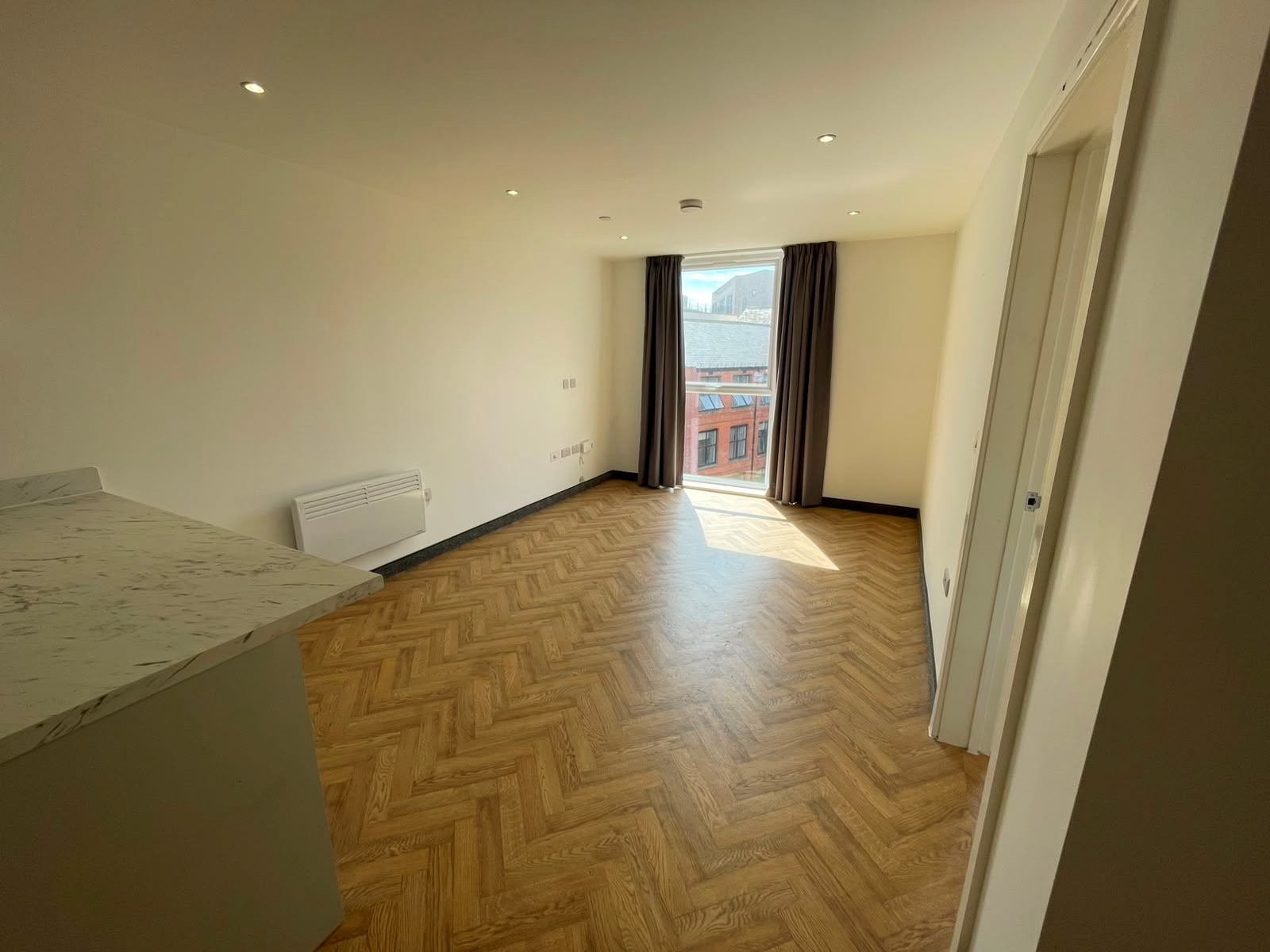 25, Leicester photo 5