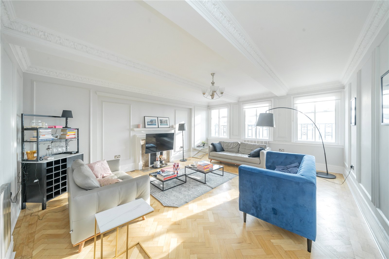 3 bedroom flat for sale 0
