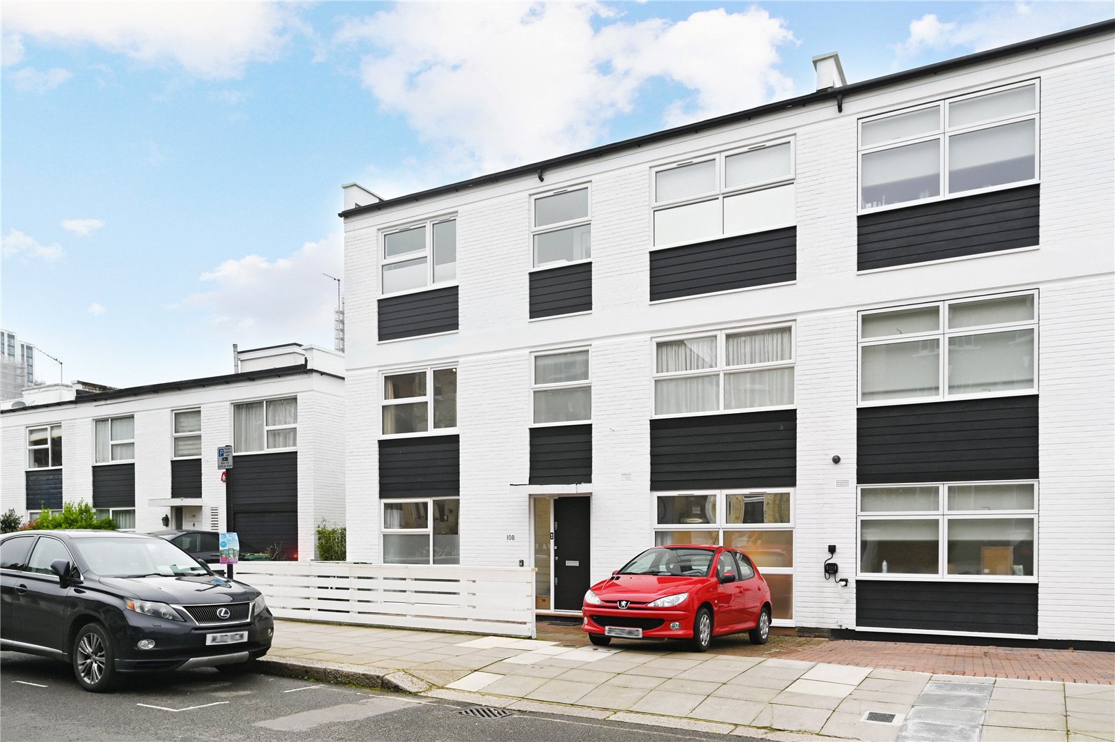 5 bedroom end terrace house for sale 0