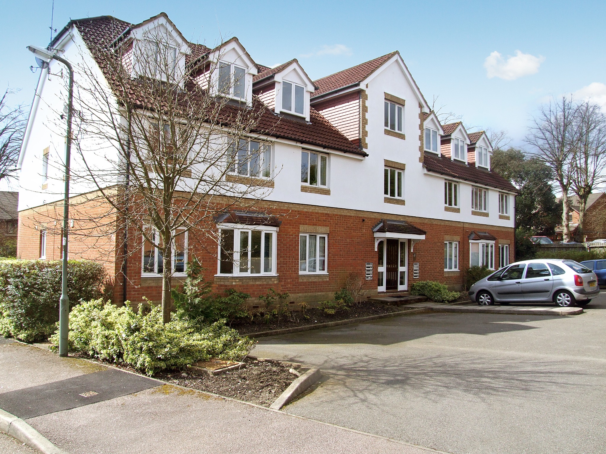 Photos of Alexandra Gardens, Knaphill, Woking GU21 53854270