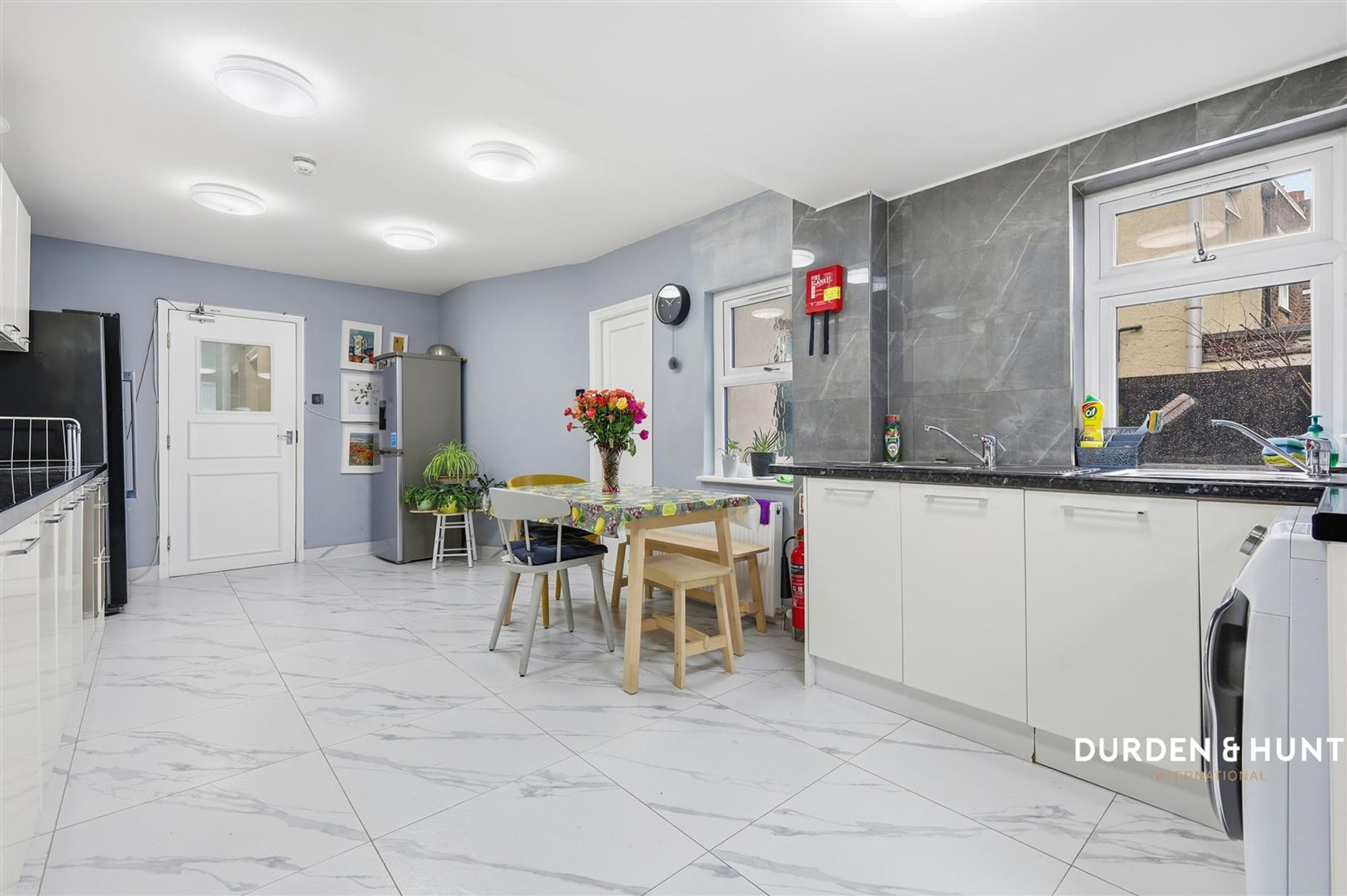 22 St. Marys Road, London photo 4
