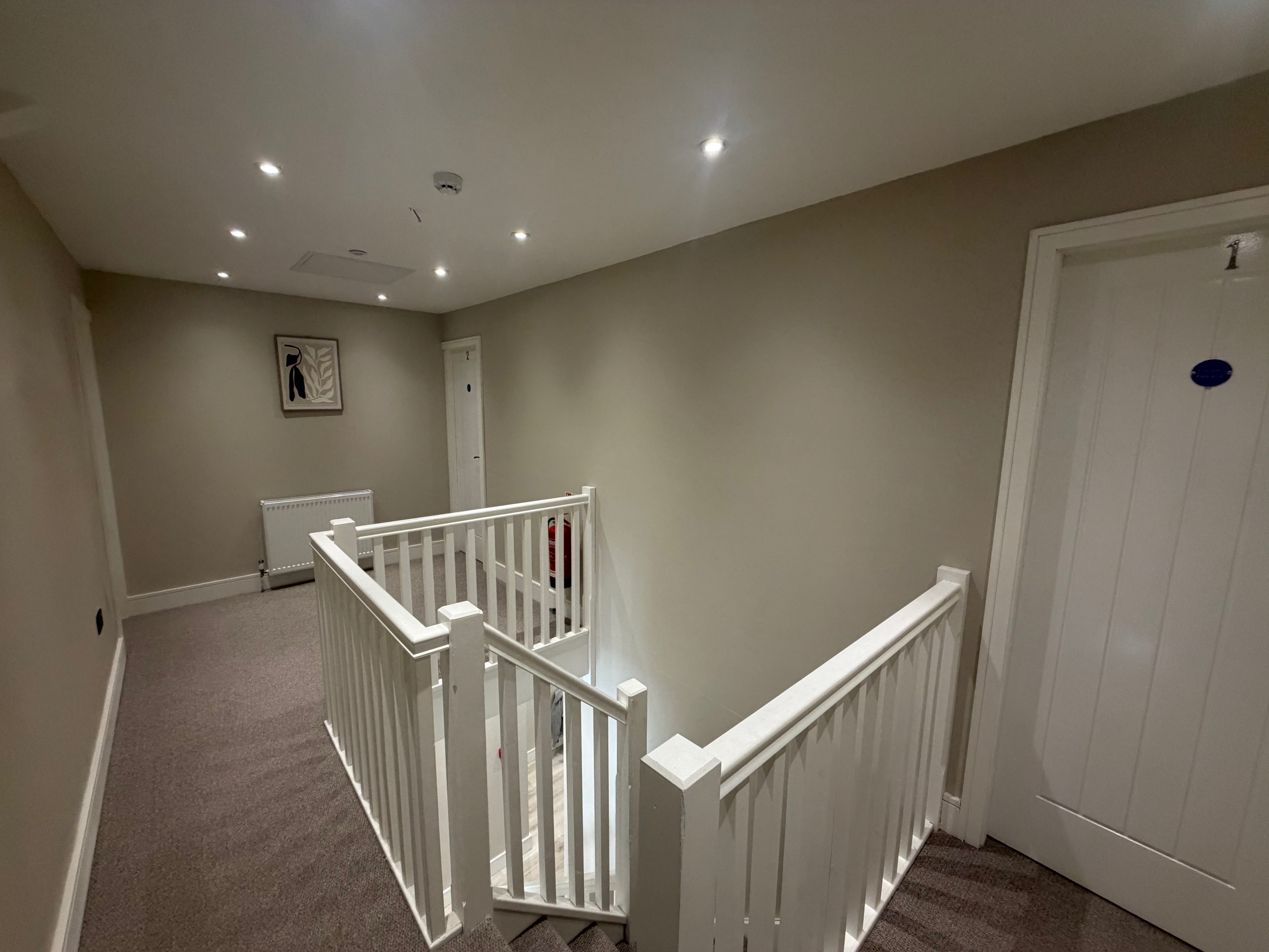 1-bed flat on 1168, Swansea, £650/mo