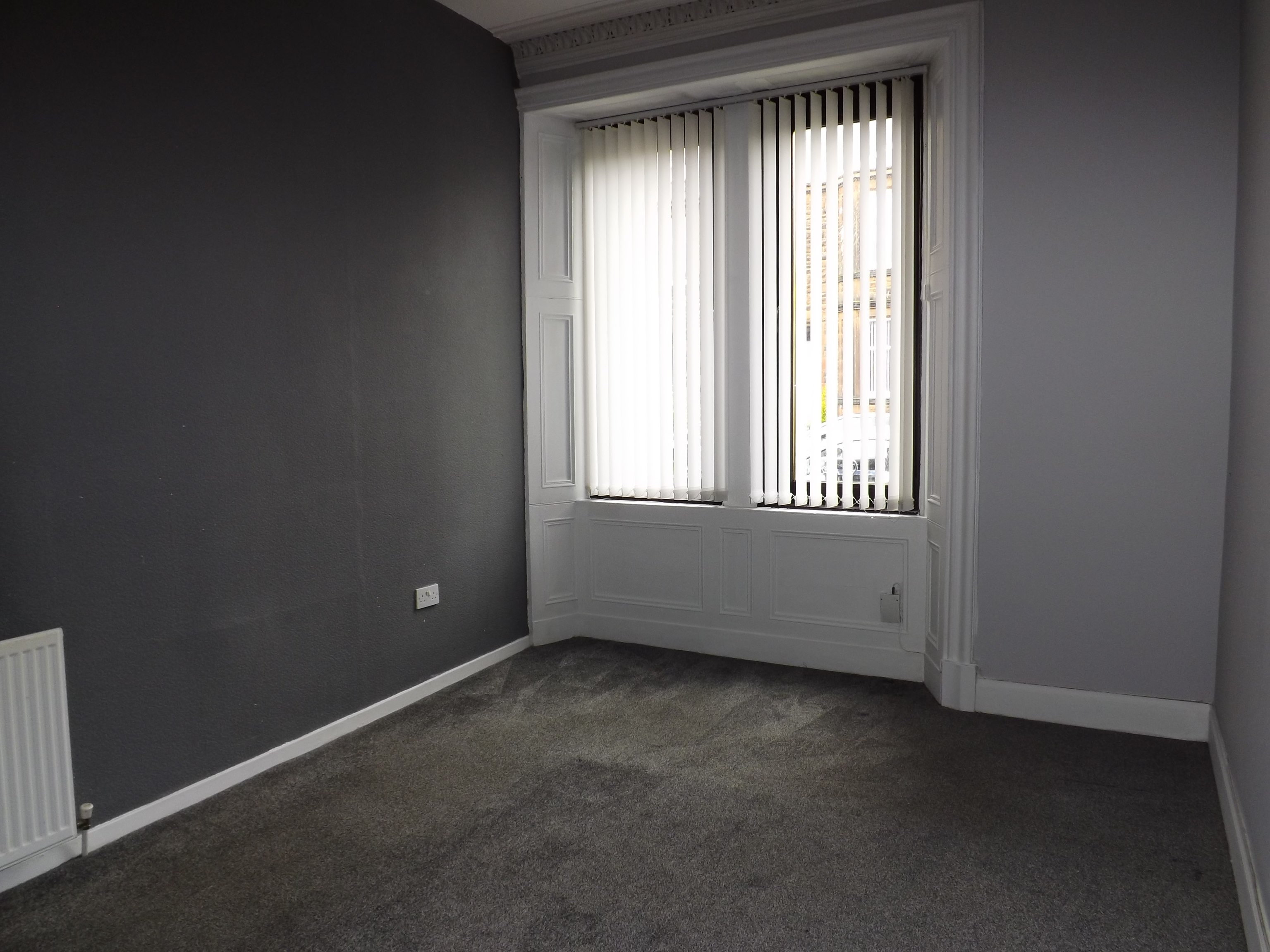 2 Bedrooms Flat to rent in 9 Arbuckle Street, Kilmarnock KA1