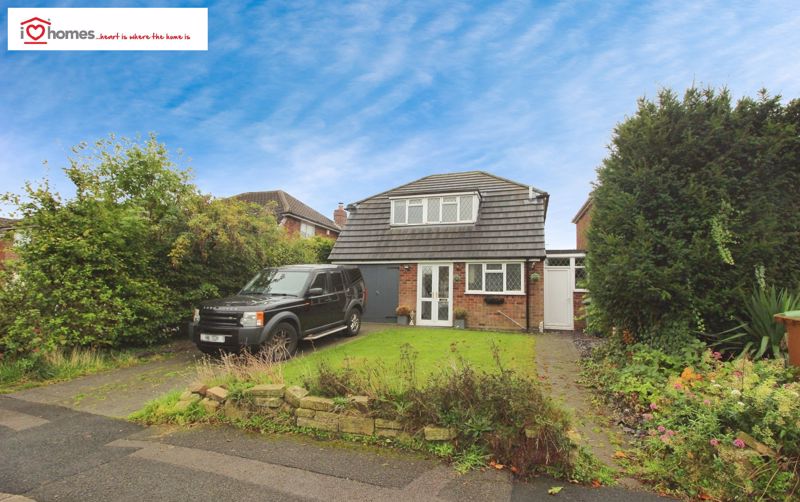 3-bed detached on 20, Linley Wood Road, Walsall, £350,000