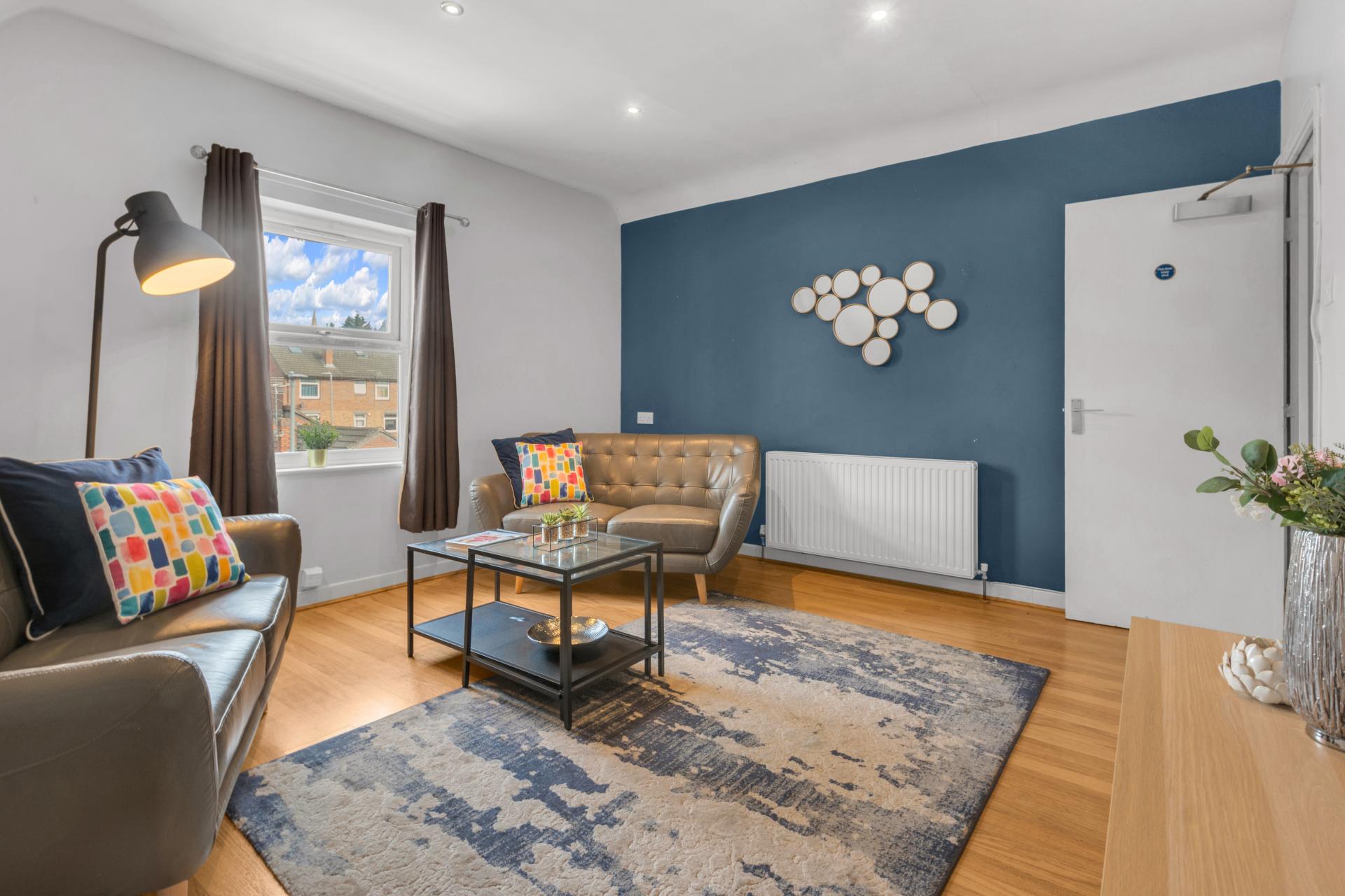 Flat 2, 396, KIRKSTALL ROAD, Leeds photo 2