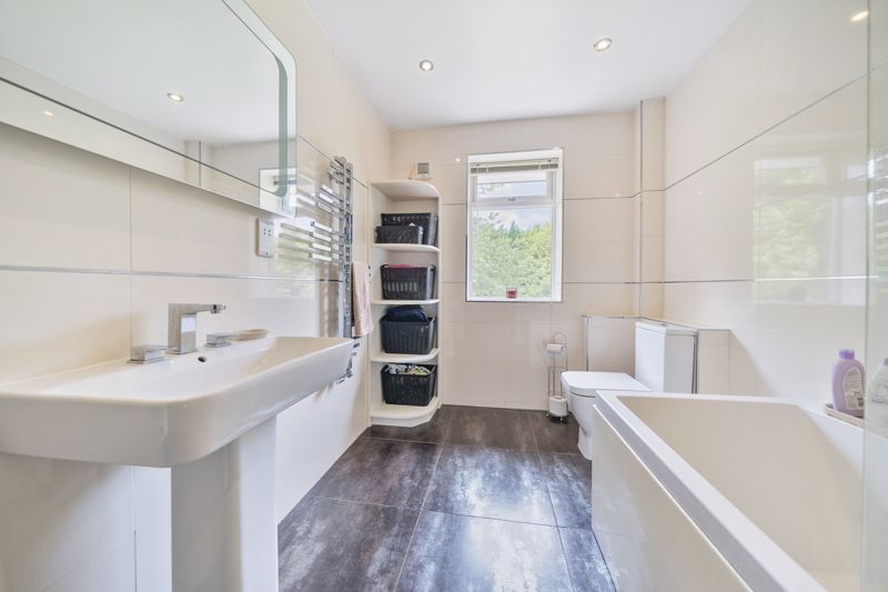 Photos of Great Woodcote Park, Purley CR8 67525149 PrimeLocation