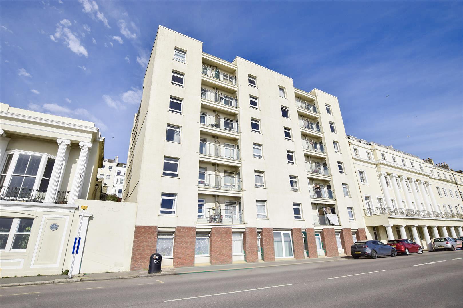2 Greeba Court, 54-56 Marina, St. Leonards-On-Sea photo 2