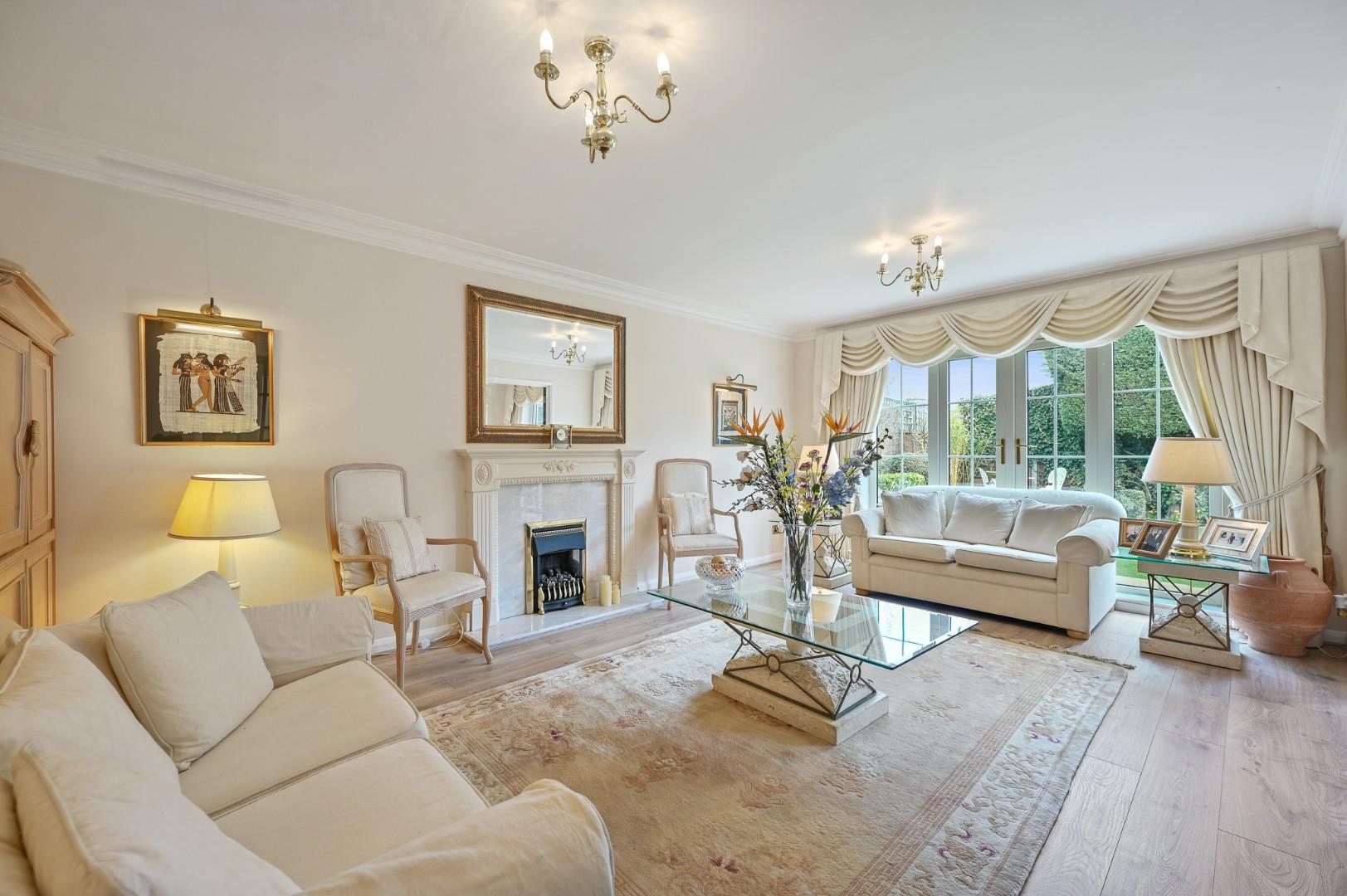 4 bedroom detached house for sale in Hartfield