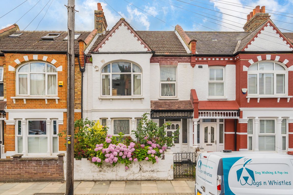 42, Undine Street, London photo 2
