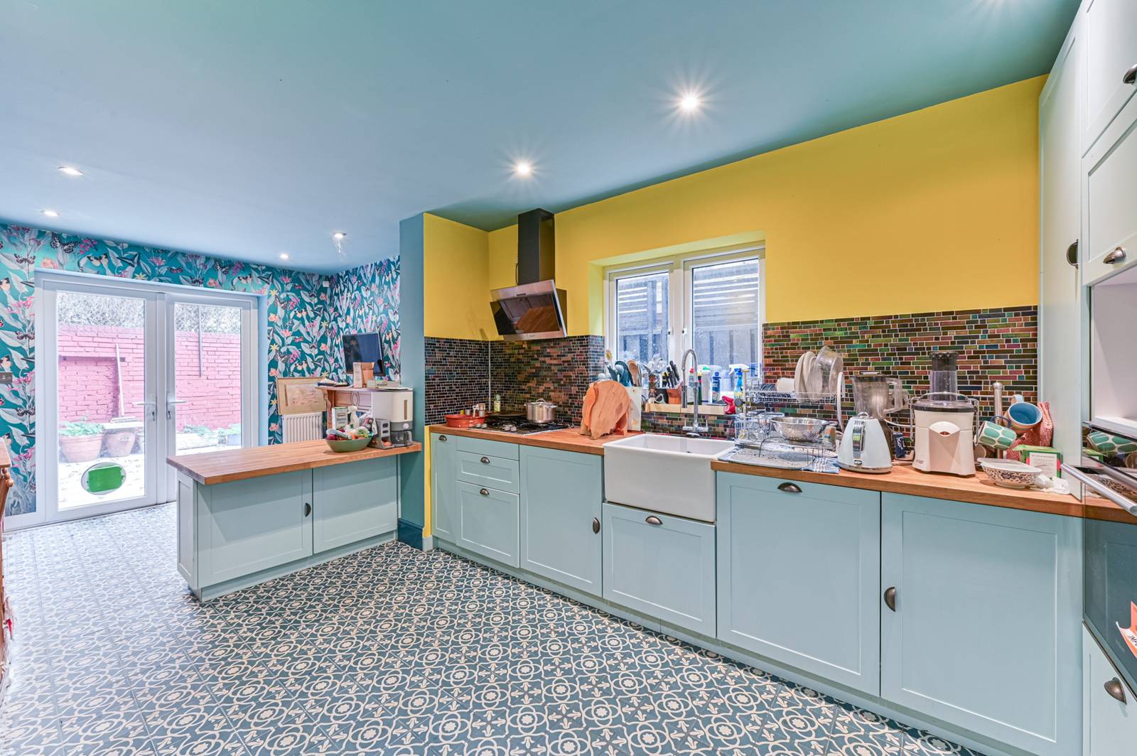 5 bedroom terraced house for sale 0