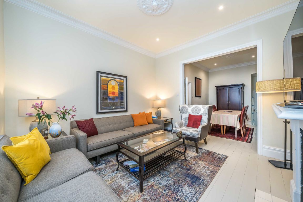 4 bedroom terraced house for sale 0