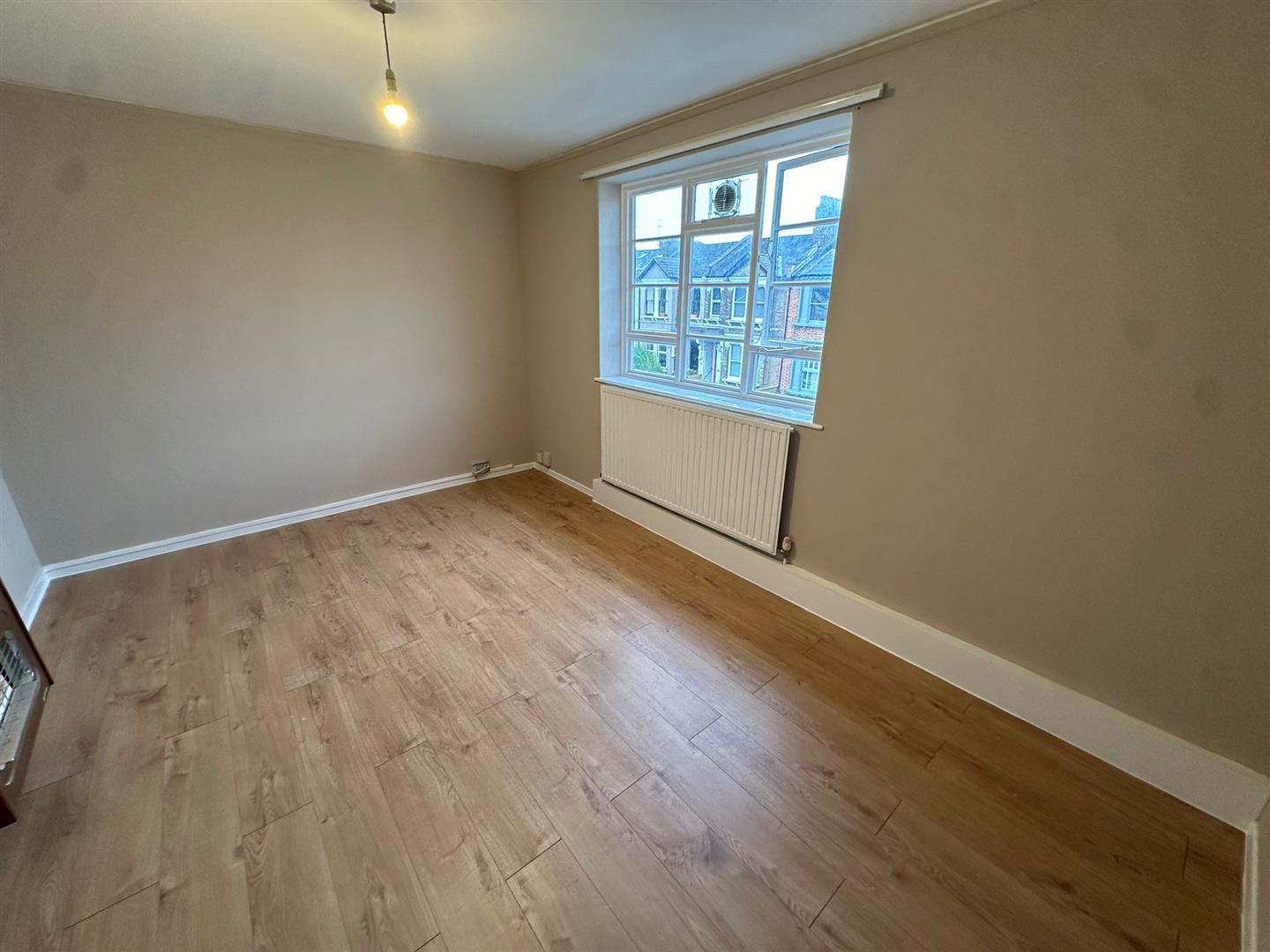 22A, Athenlay Road, London photo 4