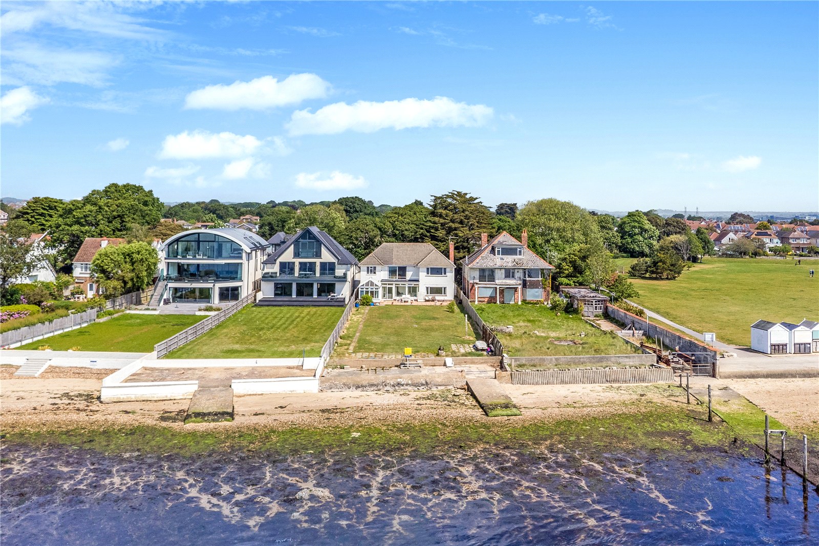 5 bedroom detached house for sale 0