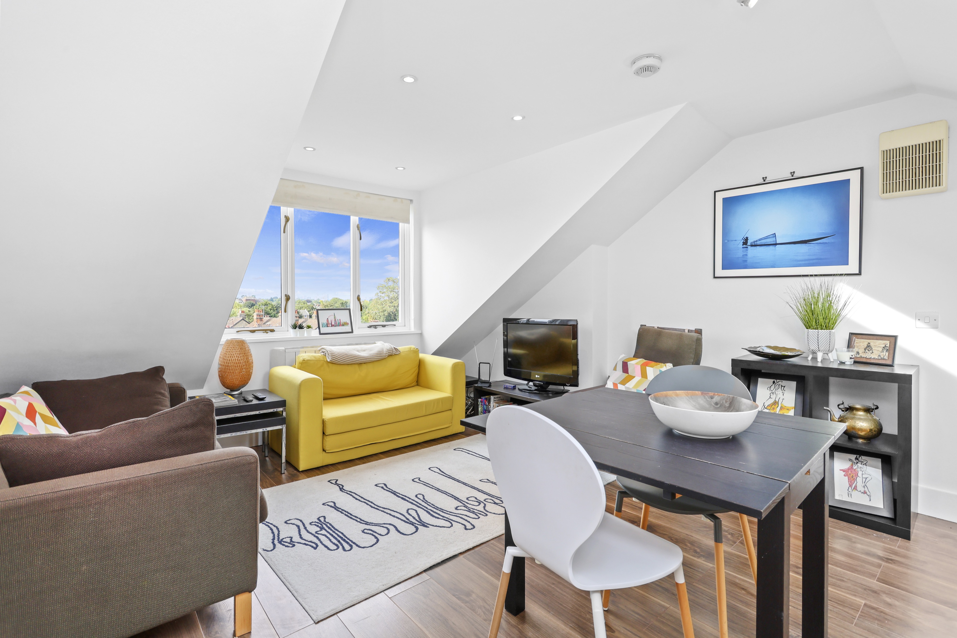 Flat C, 132, Sheen Road, Richmond photo 2