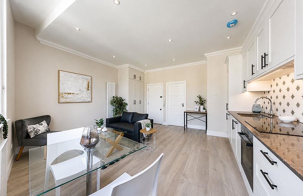 Flat 3, 16, Archer Street, London photo 5