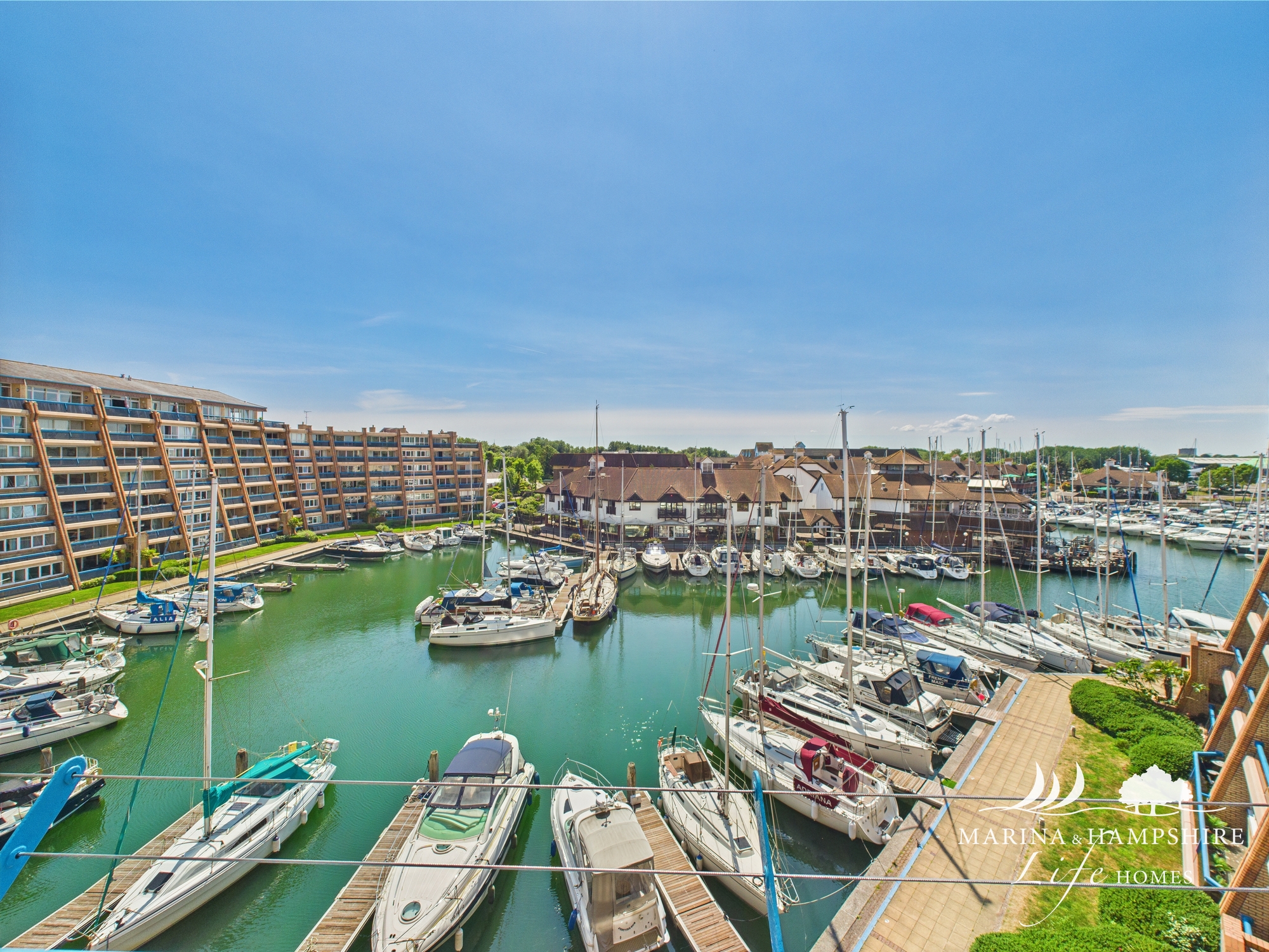 2-bed flat on 147 Oyster Quay, Port Way, Portsmouth, £325,000