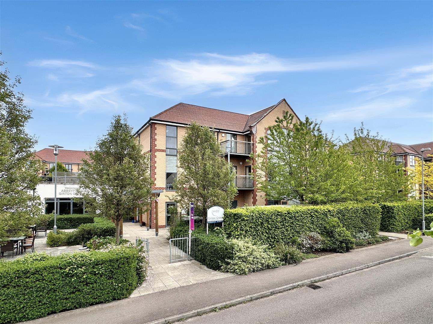 1-bed flat on 60 Abbeyfield, Wellbrook Way, Cambridge, £100,000