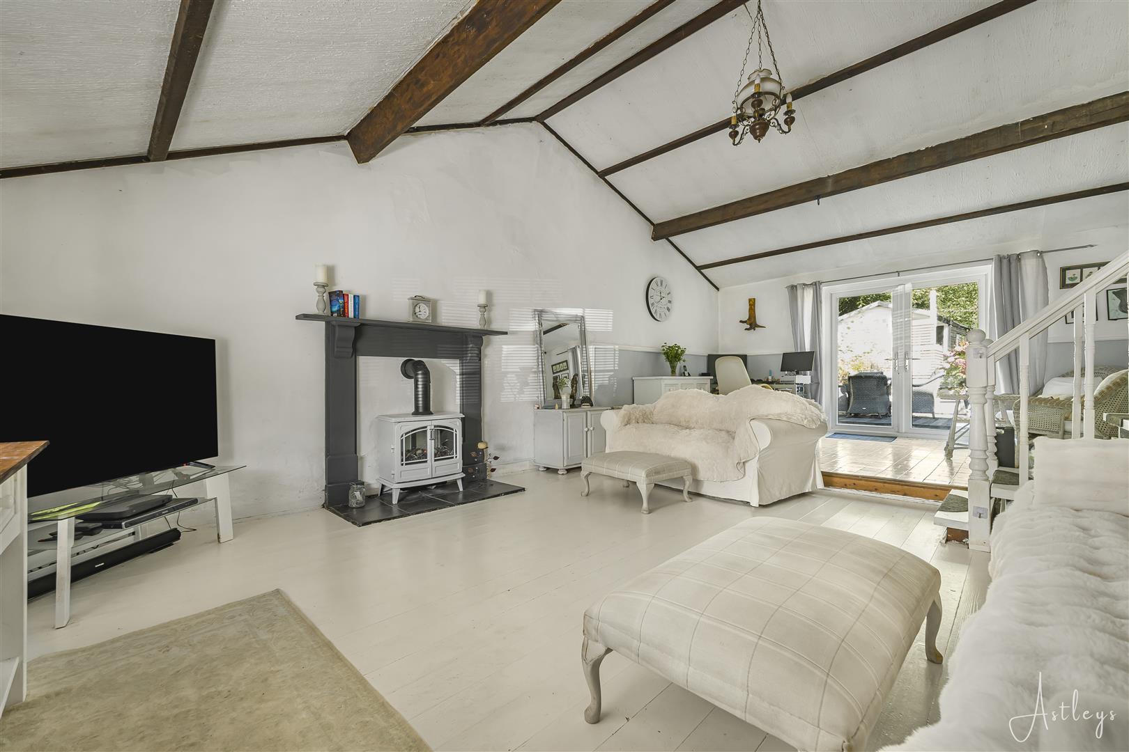 1, Penywaun Fach Cottage, Swansea photo 4