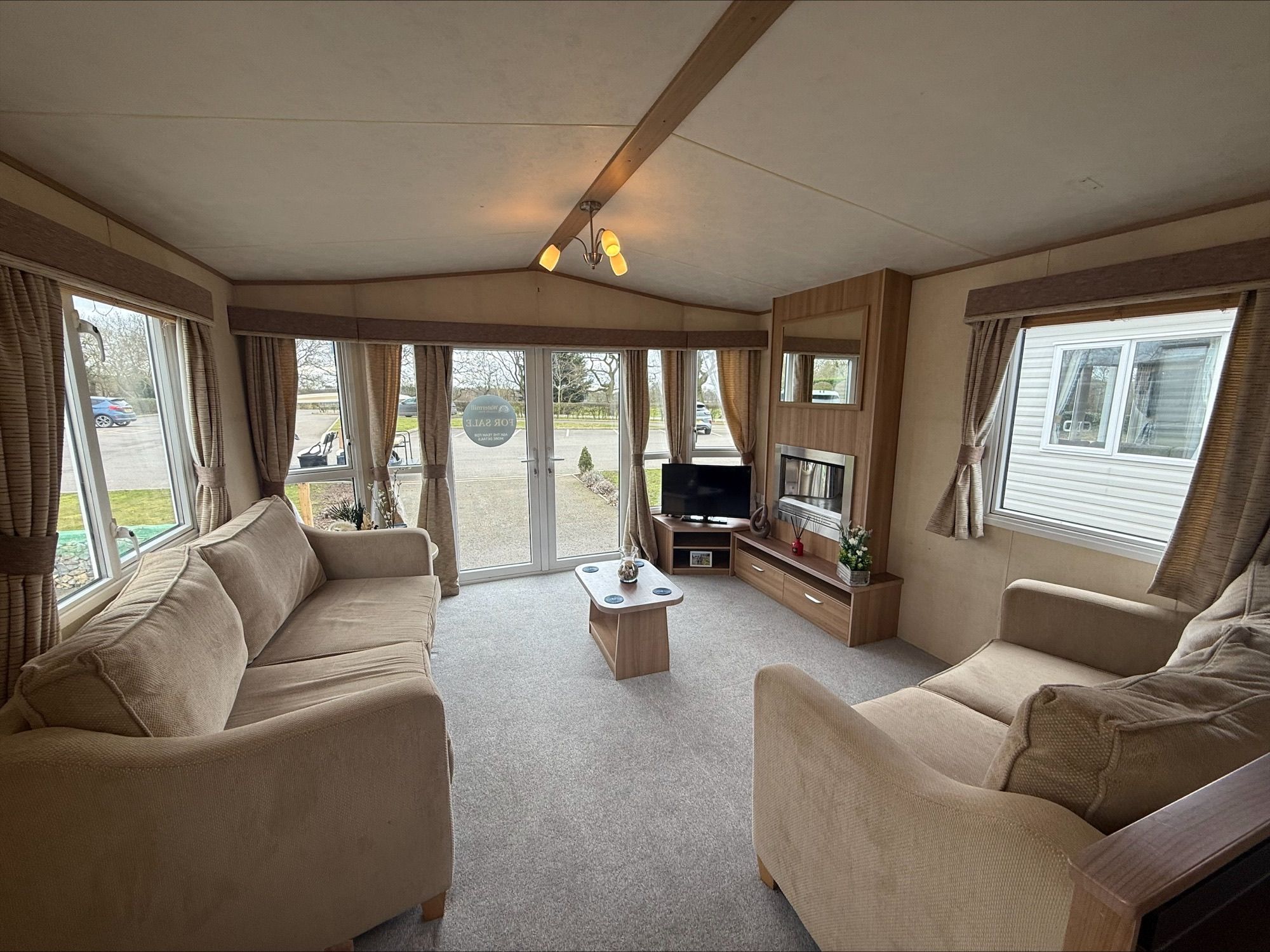 2-bed caravan on 75, Station road, Lincolnshire, £26,995