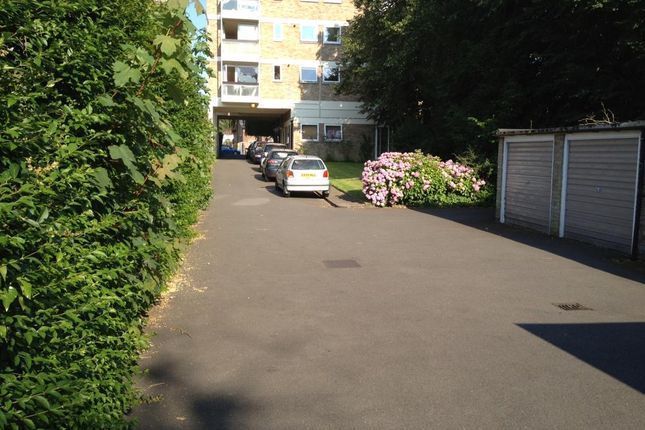High road, Whetstone North finchley photo 5