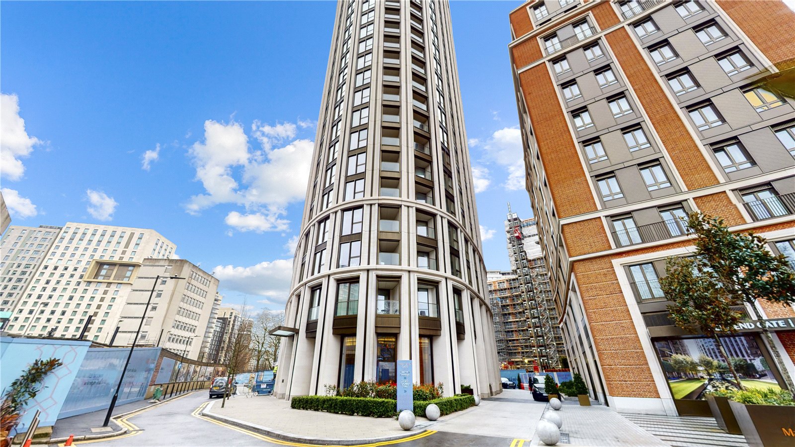 Westmark Tower,, Newcastle Place, London photo 3