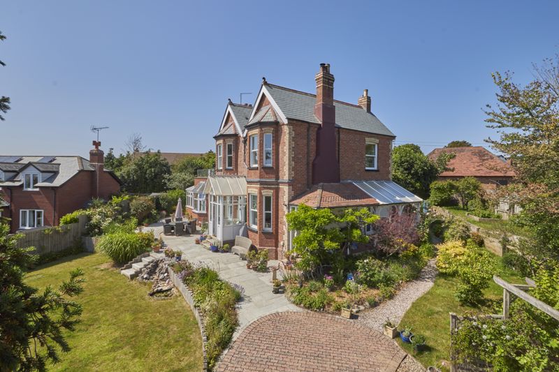 5-bed detached on Lynwood, Station Road, Exton, £1,000,000