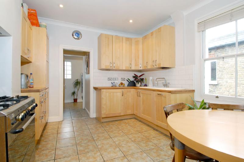 Flat in LONDON
