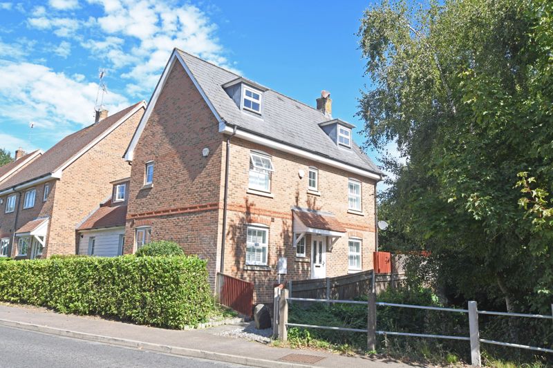 5-bed detached on 86, Ware Street, Maidstone, £450,000