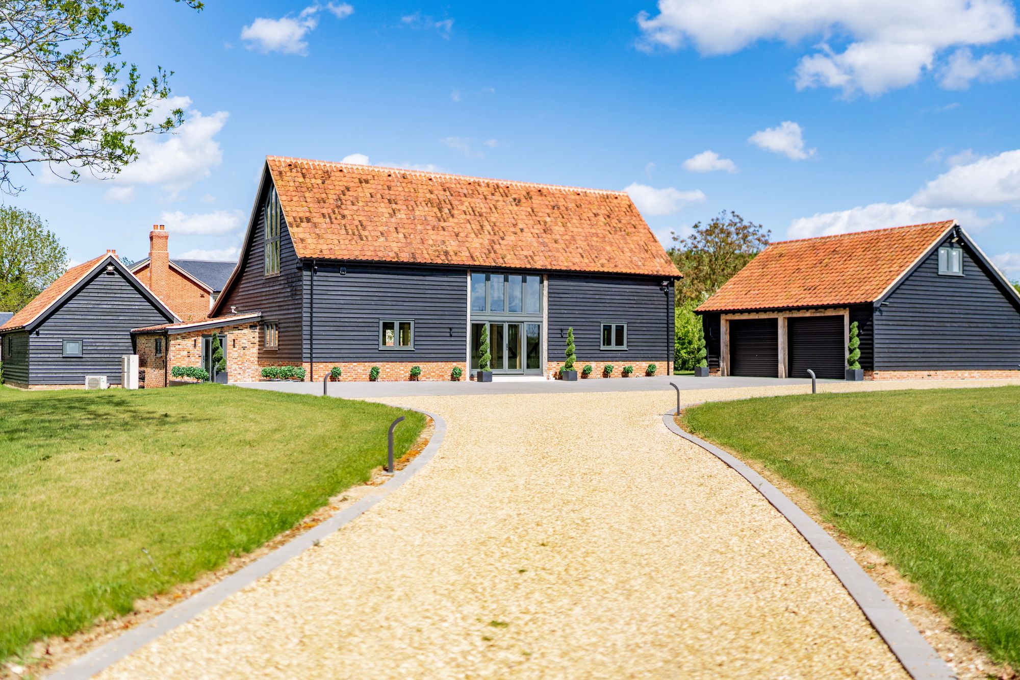 4 bedroom barn conversion for sale 0