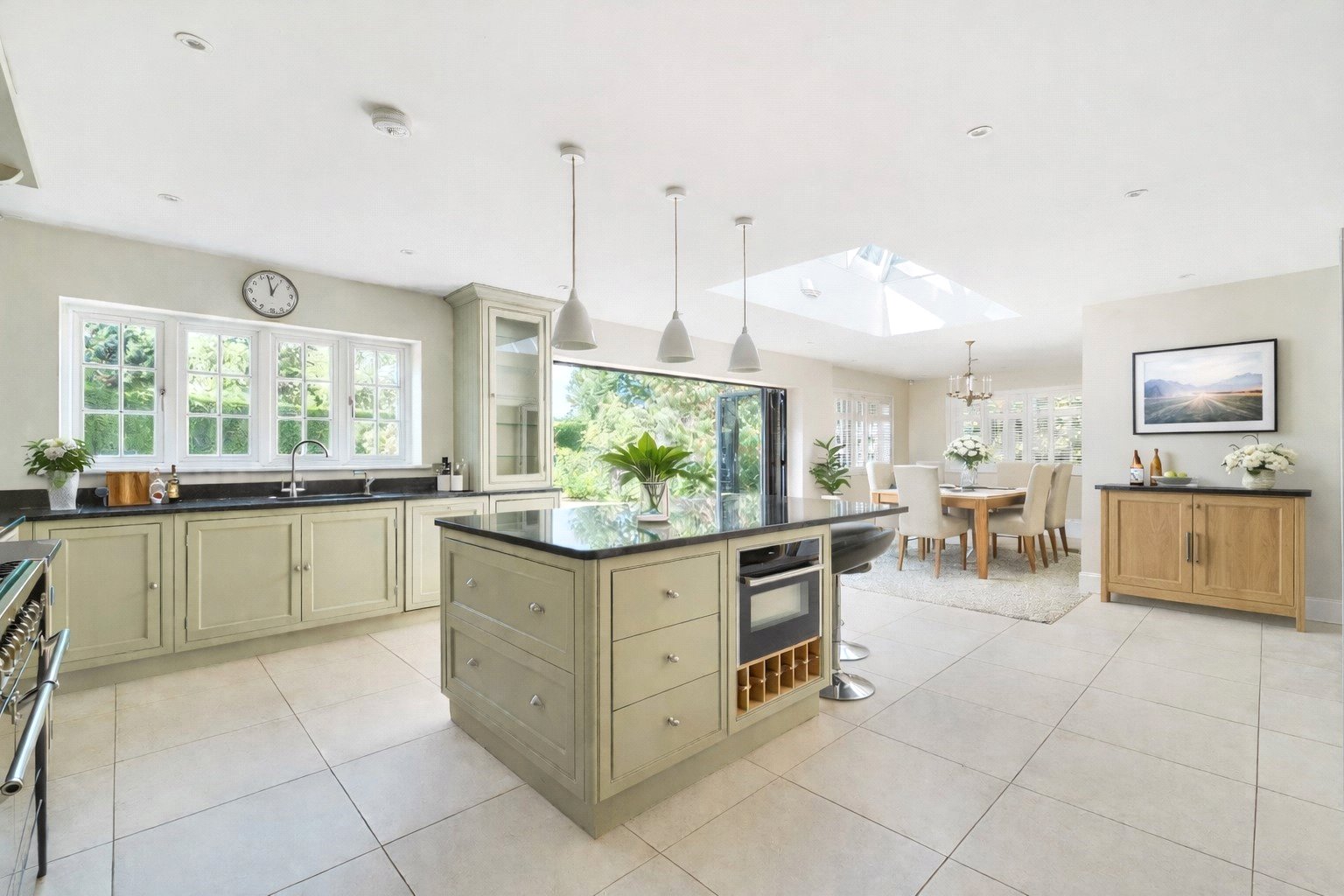 4 bedroom detached house for sale 0