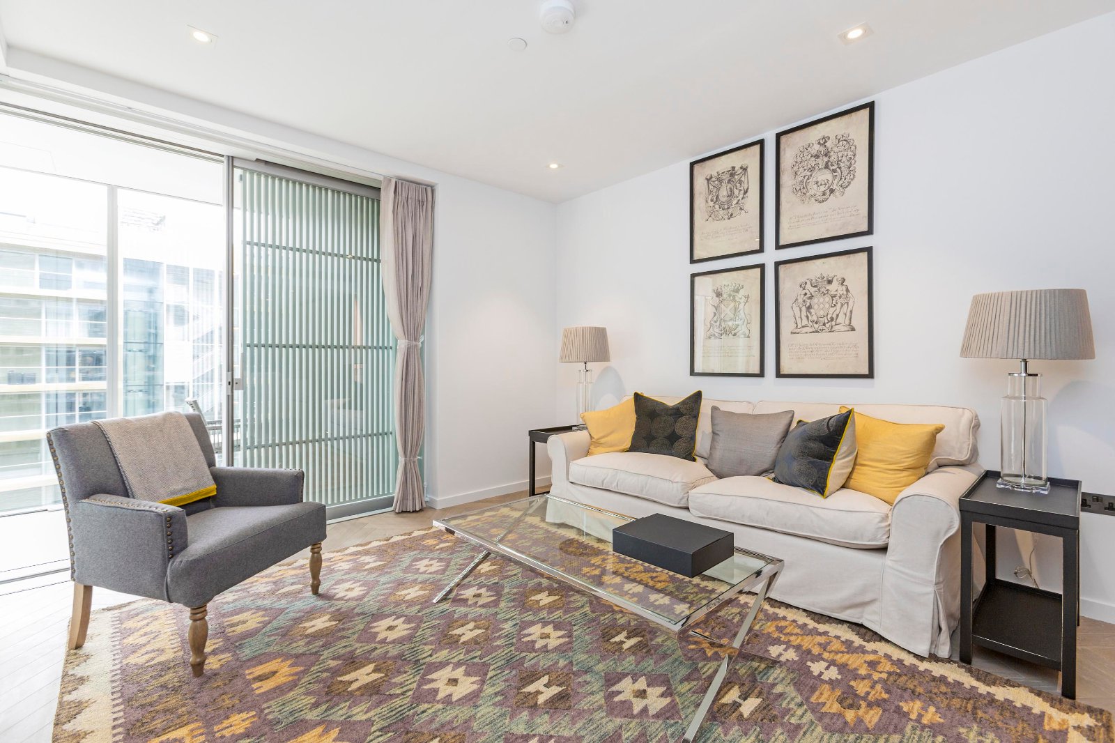 2 bedroom flat for sale 0