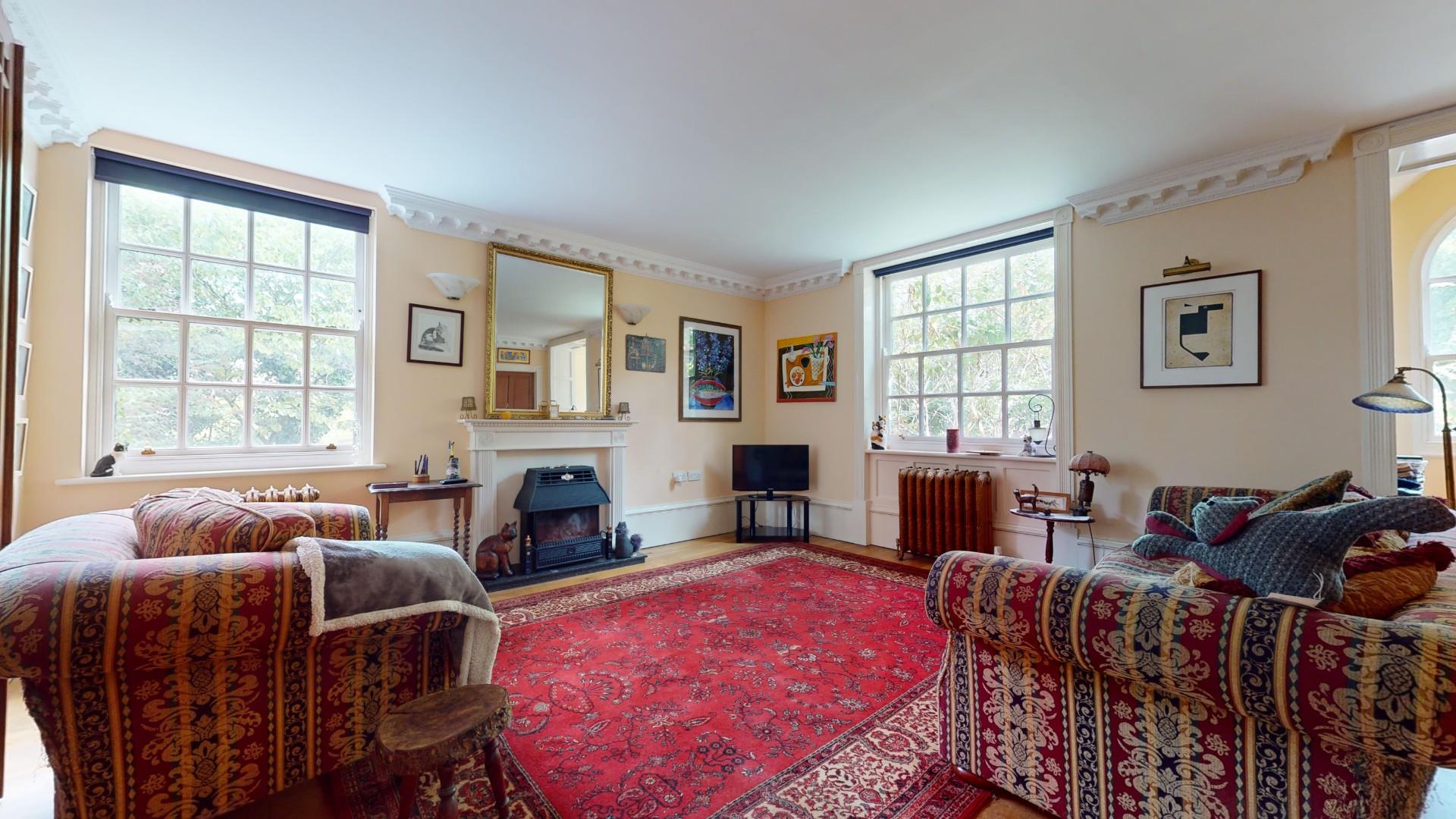 6 bedroom detached house for sale 0