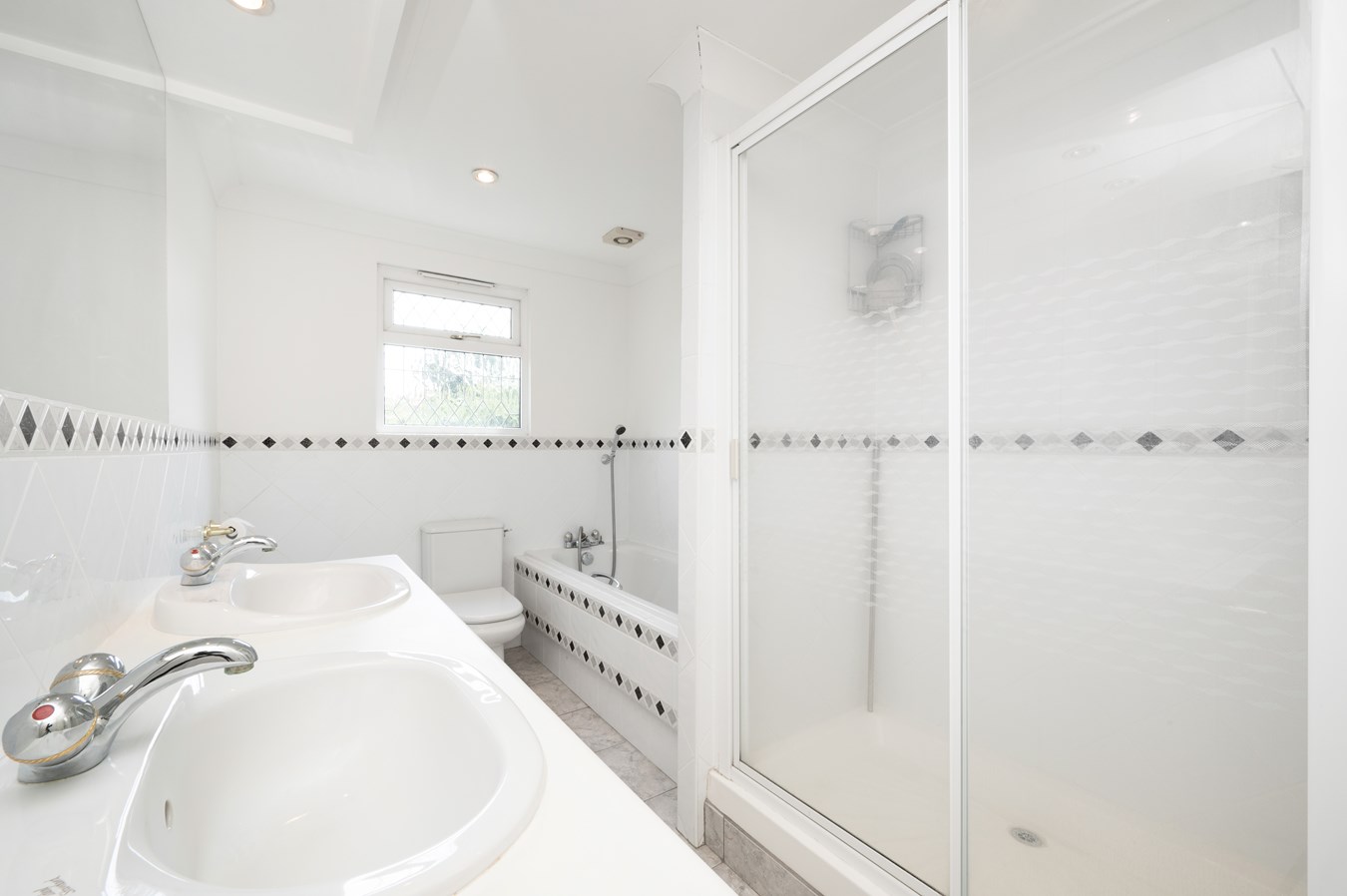 Photos of Crofton Avenue, WaltonOnThames KT12 62254166 PrimeLocation