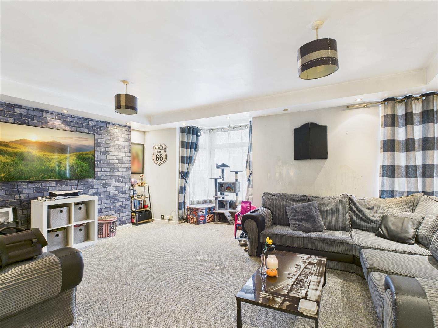 4, Mary Street, Porthcawl photo 3
