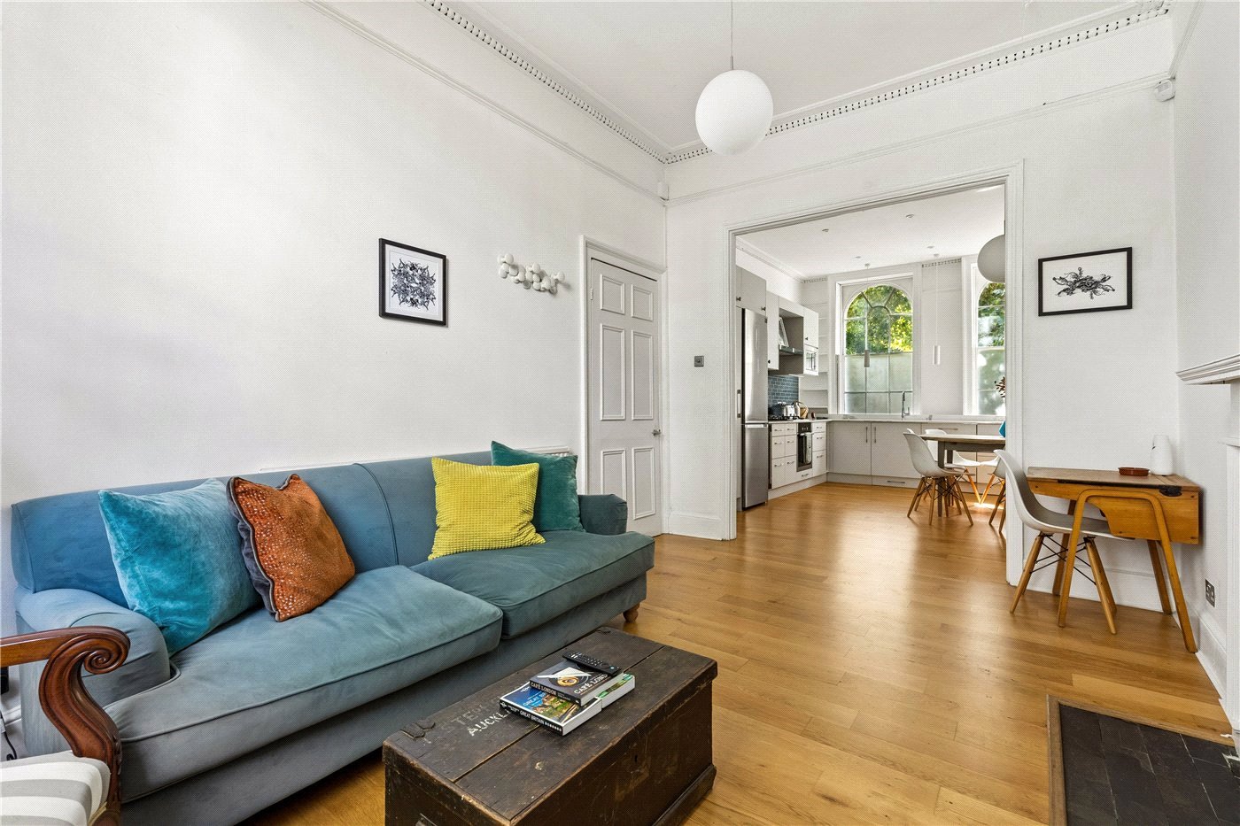 Flat A, 327, City Road, London photo 2