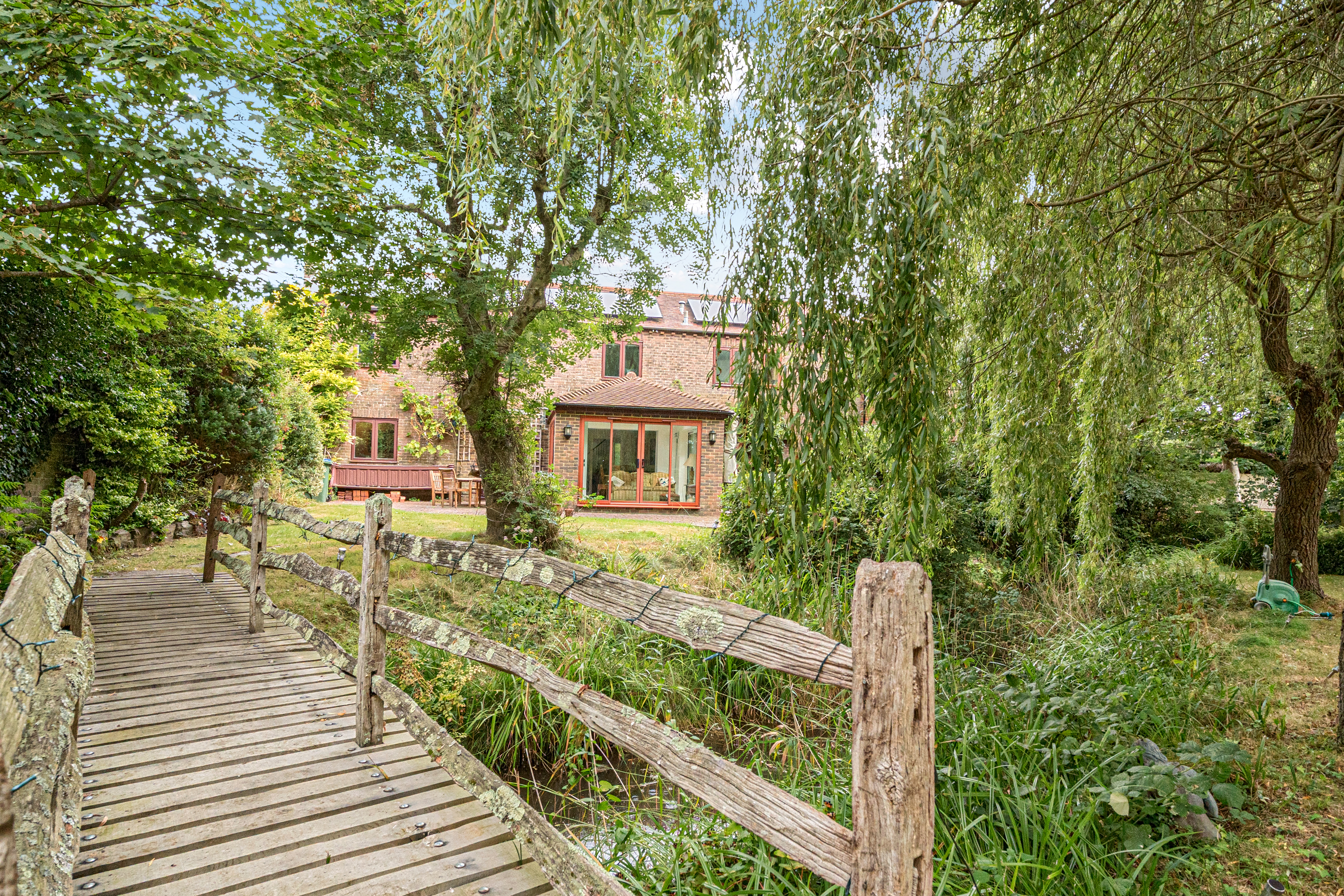 4 bedroom link-detached house for sale 0