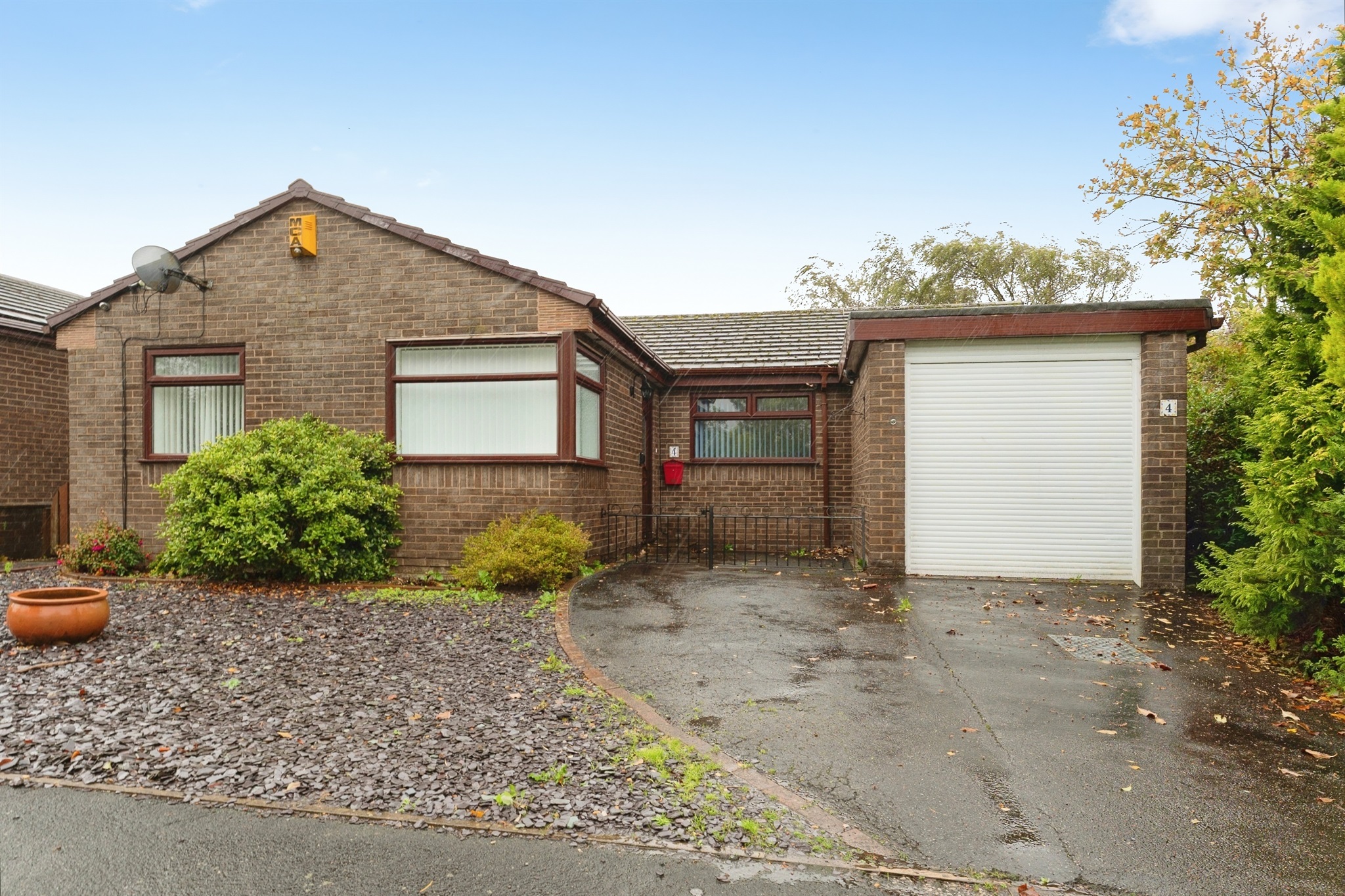 3-bed bungalow on Willow Park, Wirral, £339,950