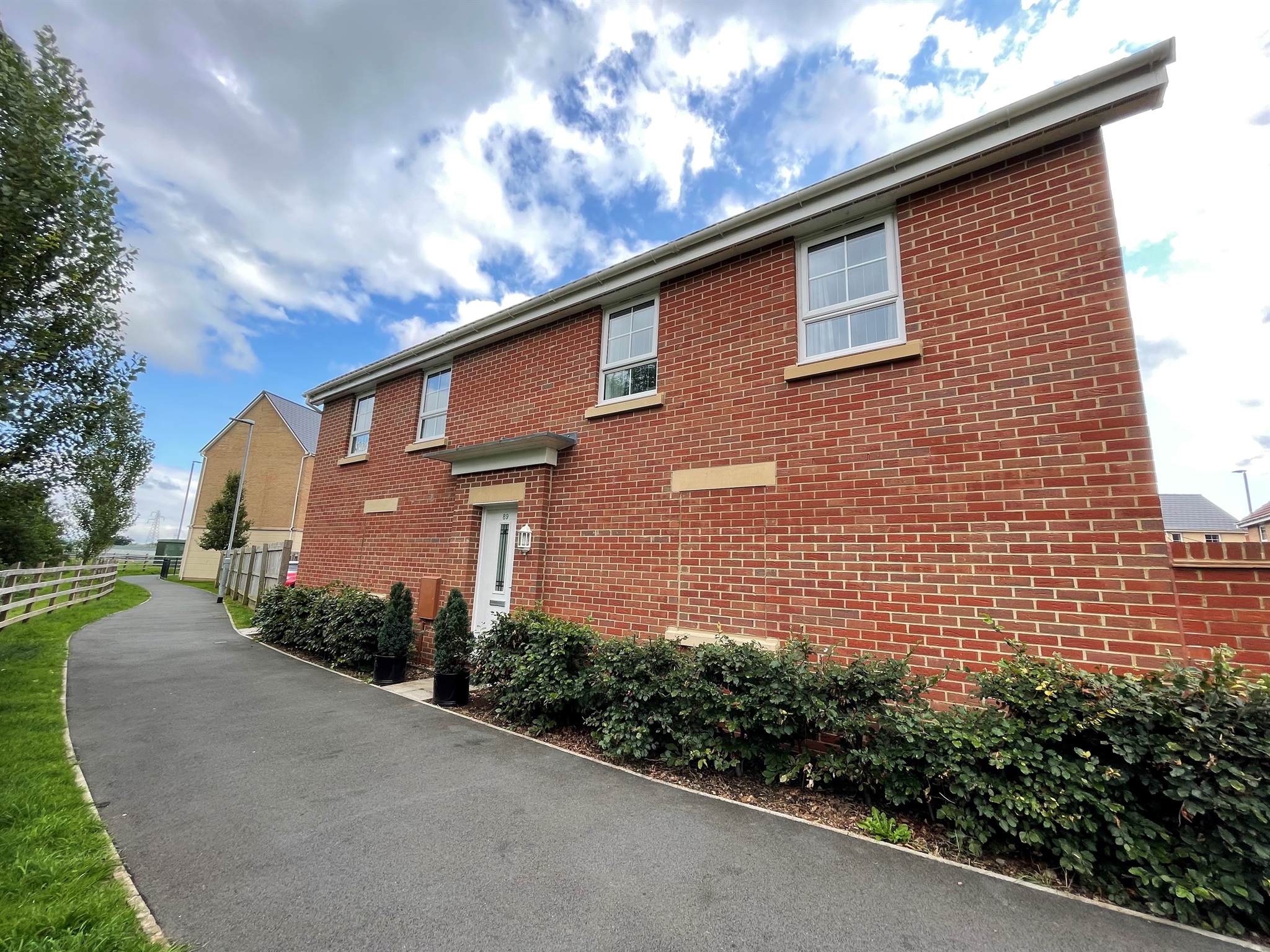 Free property report 89 Mill House Road, Norton Fitzwarren, Taunton