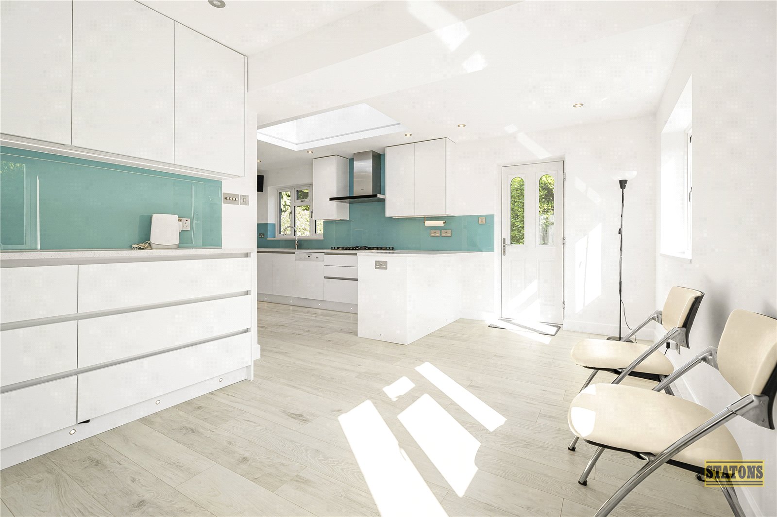 4 bedroom detached house for sale 0