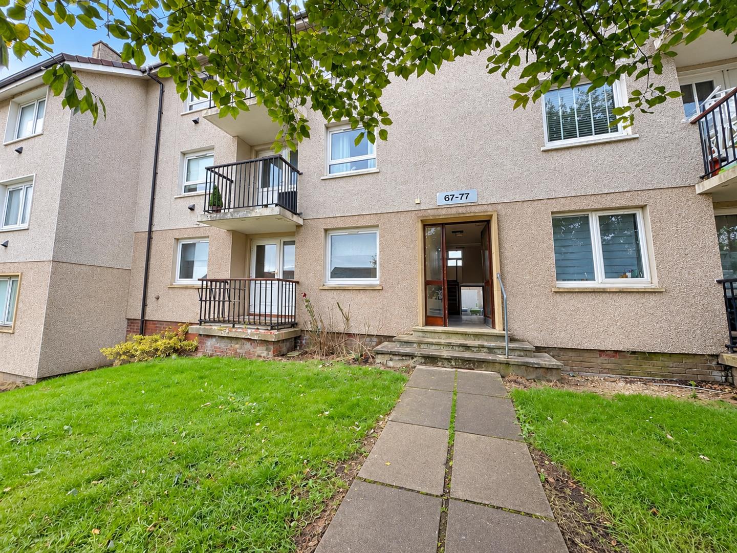 67, Carnegie Hill, Glasgow photo 2