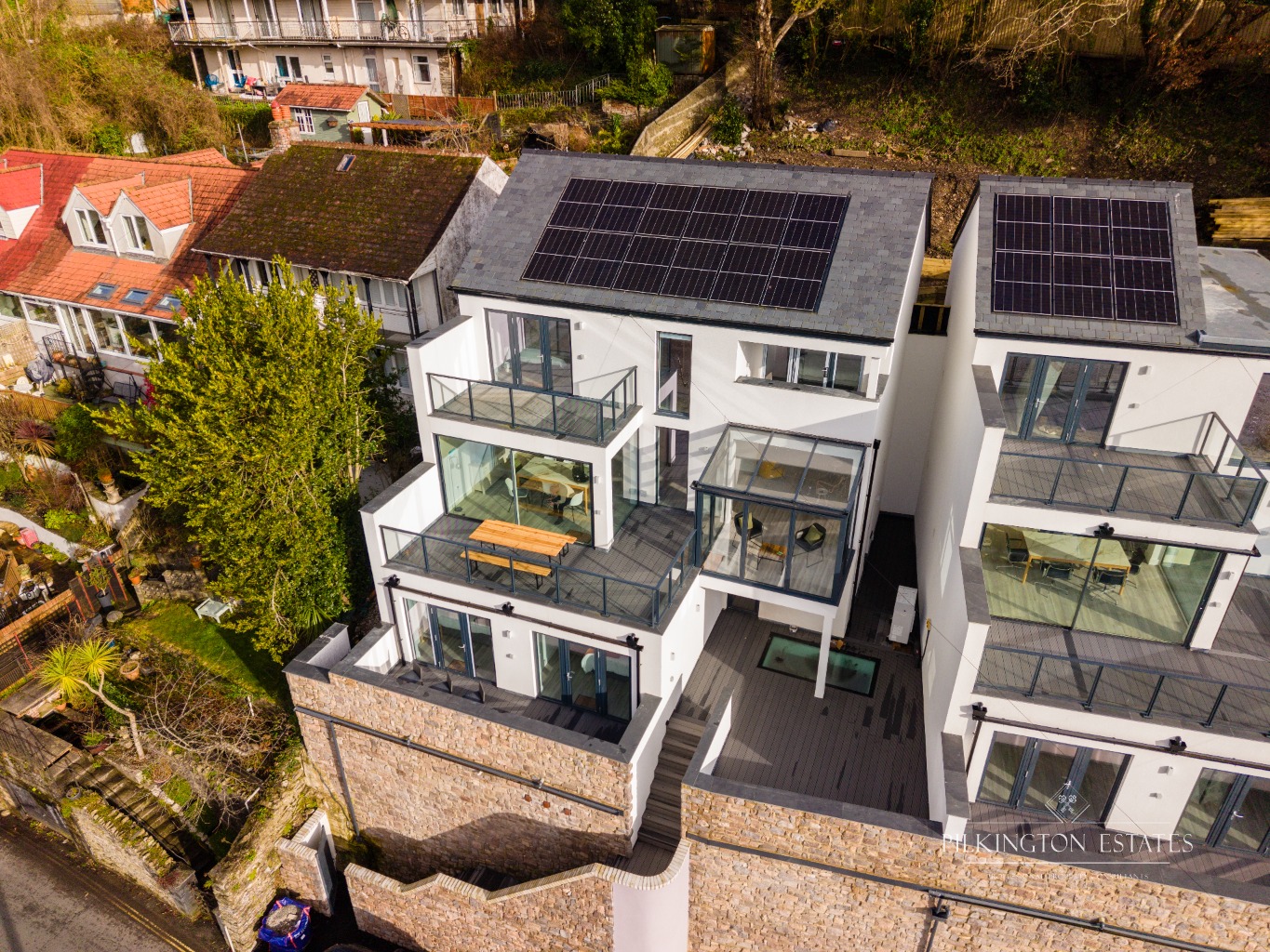 3 bedroom flat for sale in London