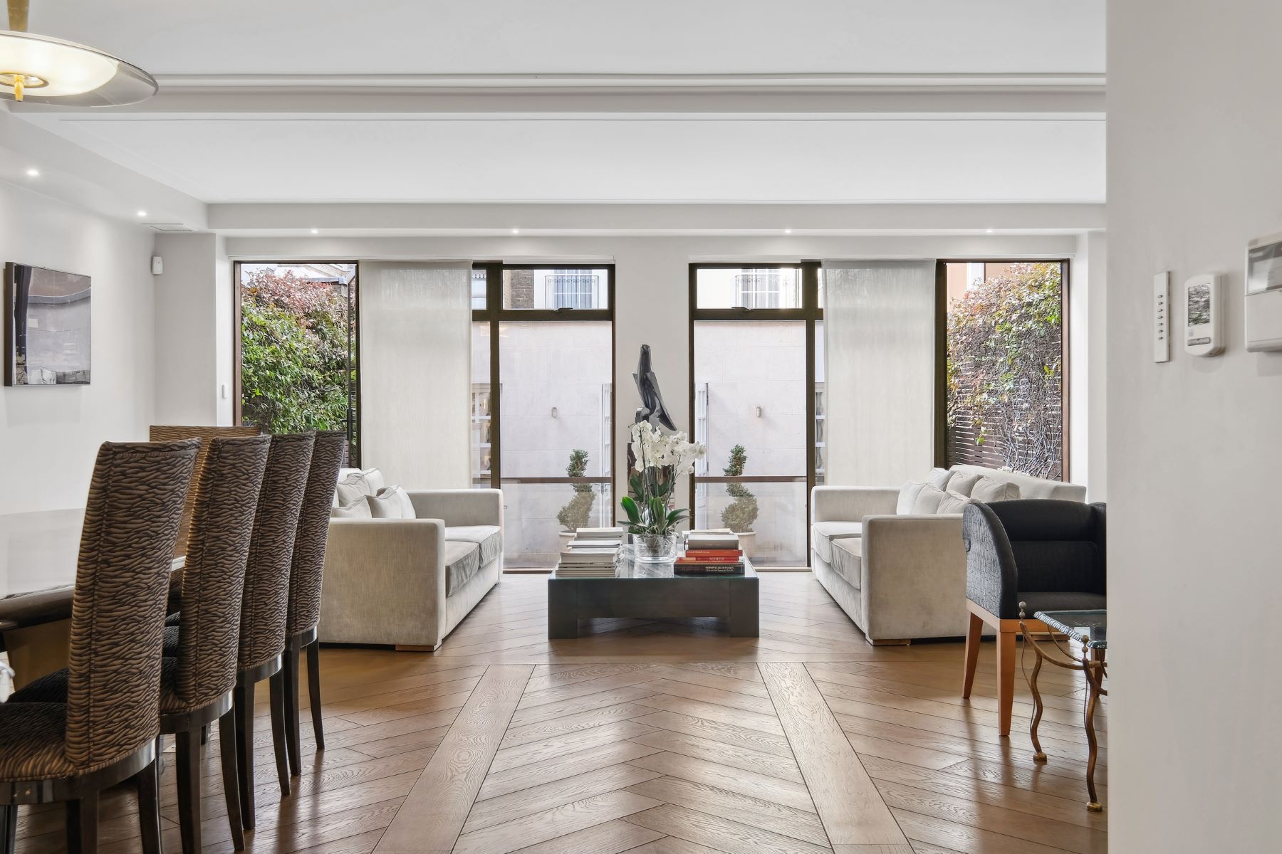 3 bedroom flat for sale 0