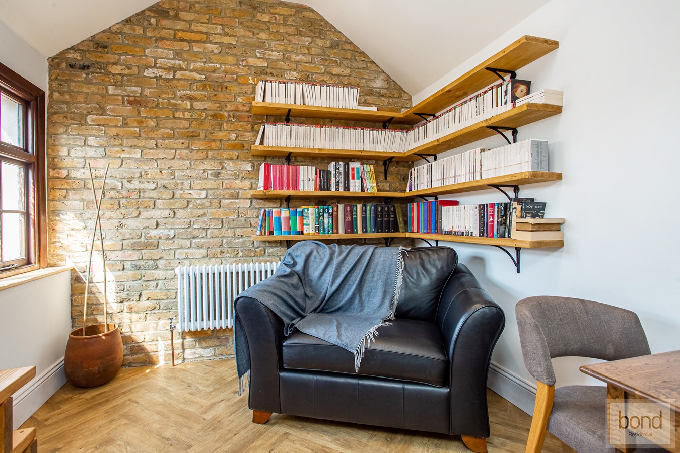 Photos of South Hanningfield Road, Rettendon Common, Chelmsford CM3