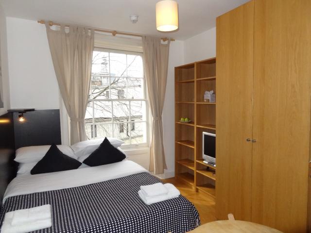 Flat 17, 40-41 Cartwright Gardens, Bloomsbury photo 2