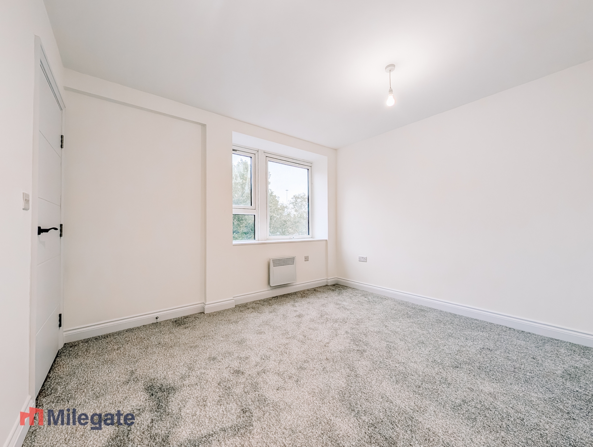 Broadway North, Basildon photo 5