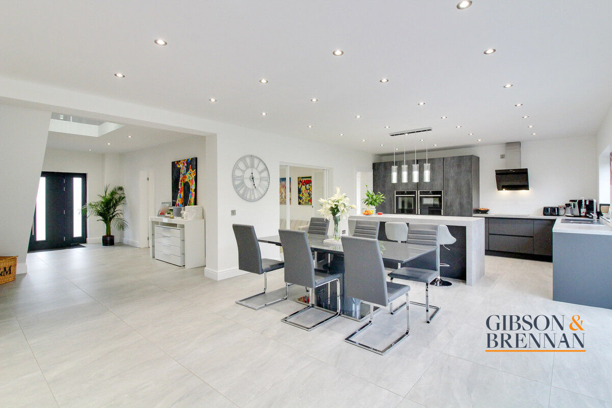 Photos of Clarence Road, Benfleet SS7 62409379 PrimeLocation