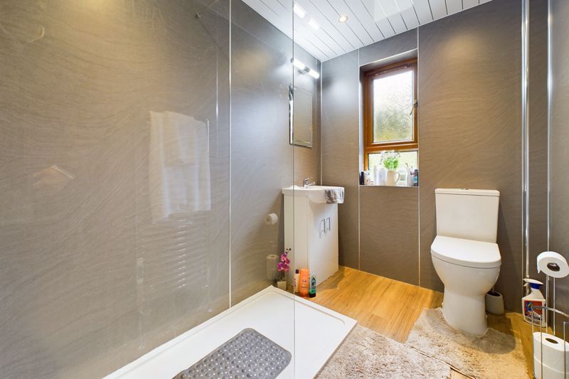 Photos of Victoria Avenue, Carluke ML8 67189985 PrimeLocation