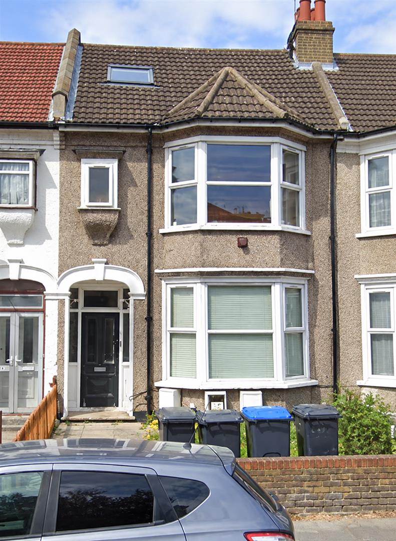 Brigstock Road, Thornton Heath photo 2