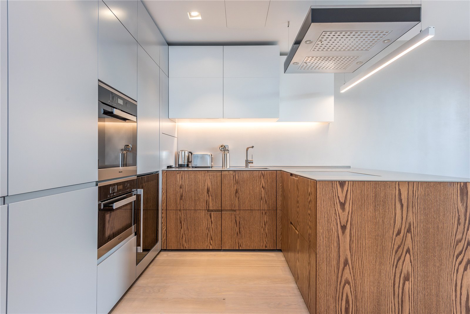 2 bedroom flat for sale 0